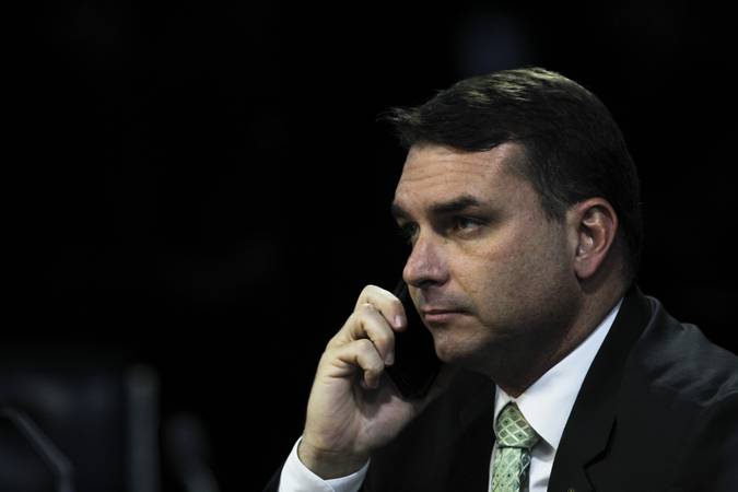 Desde o início do ano surgiam rumores de que a denúncia contra Flávio Bolsonaro estava prestes a ser apresentada &#8211; Foto: Arquivo/Beto Barata/Agência Senado/Divulgação/ND