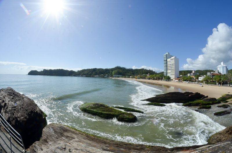 Quarta-feira promete ser de sol e calor em Itajaí – Foto: Marcos Porto/Secom Itajaí