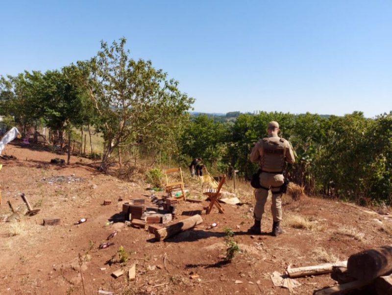 Homem foi morto com pelo menos sete tiros – Foto: PMSC/Divulgação