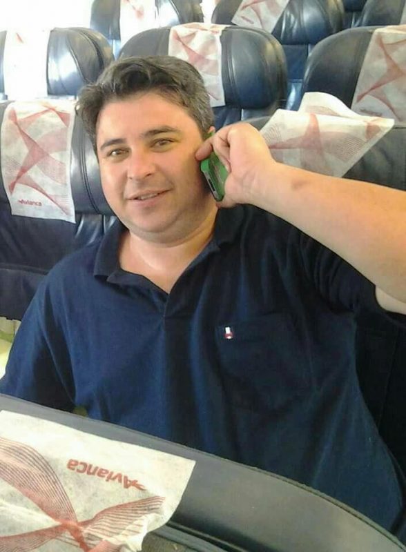 Cleberson Silva: Cleberson Fernando da Silva tinha 39 anos e era assessor de imprensa da Chapecoense. Natural de Chapecó, era presidente da Associação Pró-Esporte de Chapecó e da Associação Desportiva Chapecoense de Tênis de Mesa, além de vice-presidente da Federação Catarinense de Tênis de Mesa. – Foto: Arquivo Pessoal