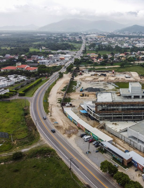 Expans&atilde;o comercial do sul da ilha. Fotos feitas no Campeche – Foto: Anderson Coelho/Arquivo/ND