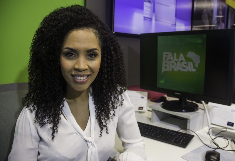 Esta ser&aacute; a estreia de Amanda conduzindo um telejornal exibido nacionalmente – Foto: Endriu Lima/ND