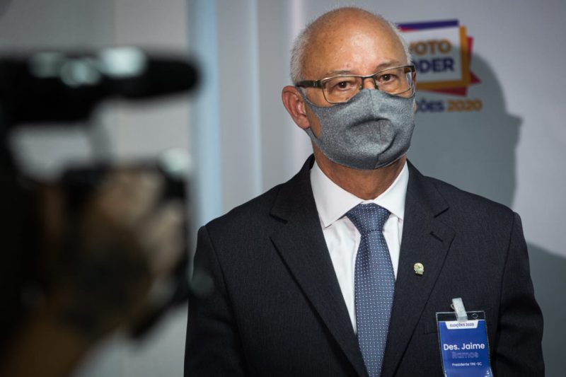 Para o desembargador e presidente do TRE-SC, Jaime Ramos, a sensa&ccedil;&atilde;o &eacute; de dever cumprido – Foto: Felipe Carneiro/ND