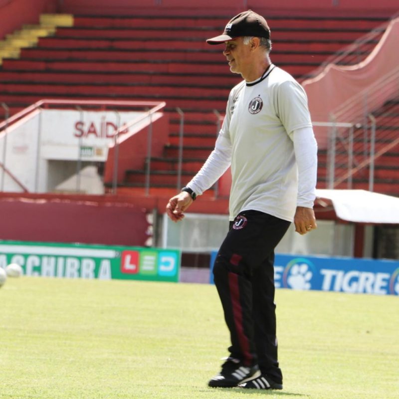 Jorginho &eacute; a aposta de rea&ccedil;&atilde;o do Figueirense na S&eacute;rie B – Foto: Juventus/JEC/Divulga&ccedil;&atilde;o