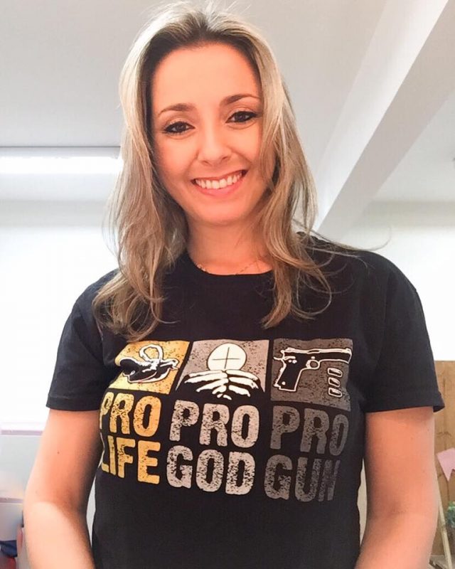 Let&iacute;cia Mattos (PRTB) &eacute; a vice de Alexander Brasil, do mesmo partido, e disputa sua primeira elei&ccedil;&atilde;o – Foto: Divulga&ccedil;&atilde;o/ND