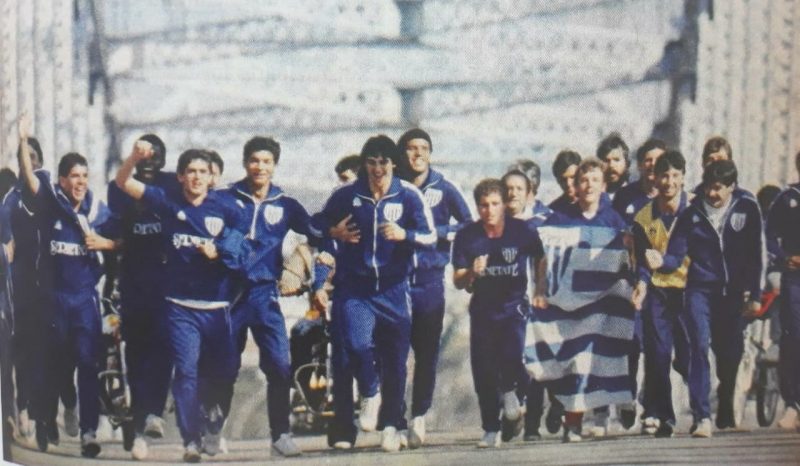 No time inesquec&iacute;vel de 1988 que conquistou o t&iacute;tulo Estadual para o Ava&iacute; depois de 13 anos de espera, no meio de tantos craques, Falc&atilde;o era o ponta-esquerda.