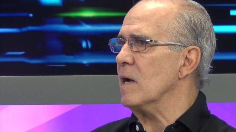 Mário Sérgio: o comentarista da Fox Sports tinha 66 anos. Era ex-jogador e ex-técnico de futebol. Jogou pelo São Paulo, Botafogo e Fluminense e treinou o São Paulo e o Corinthians. Também trabalhou na TV Bandeirantes. – Foto: Reprodução/Fox Sports