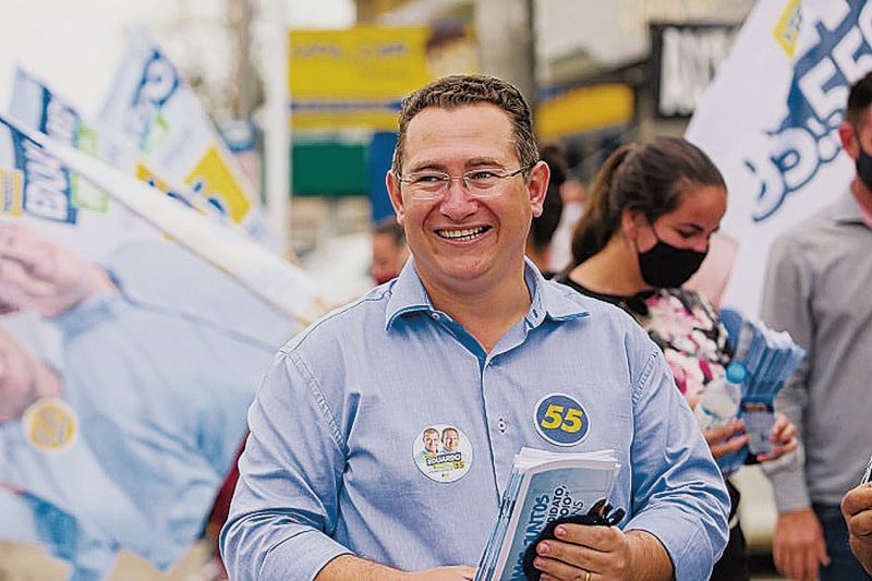 Eduardo Freccia é candidato a prefeito de Palhoça pelo PL