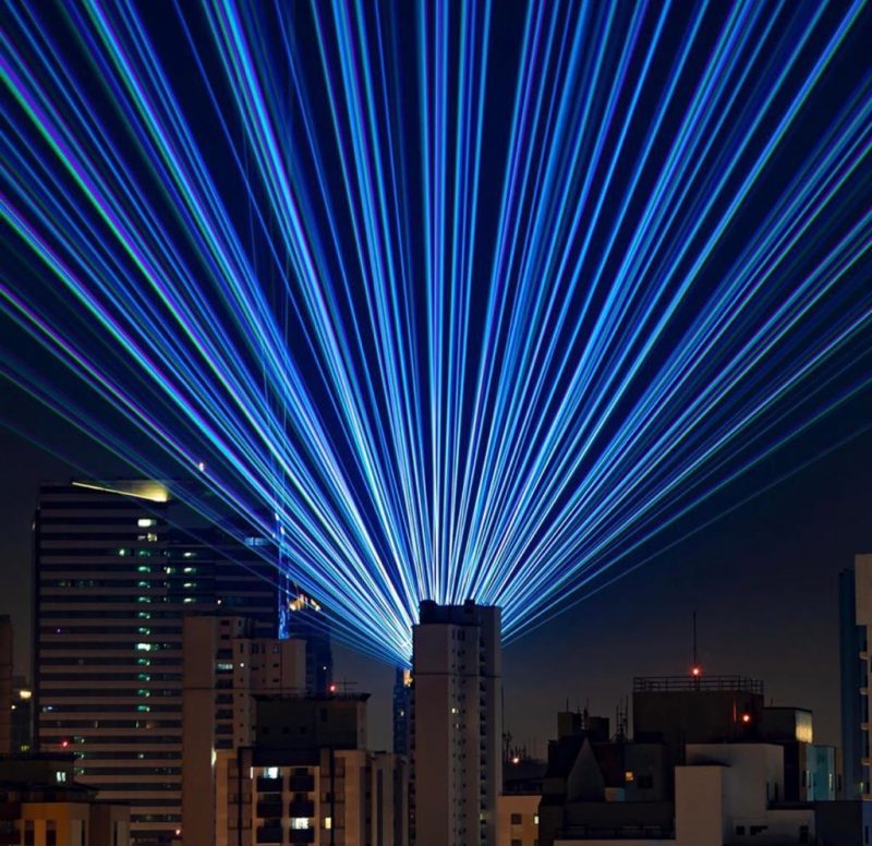 Alok vai iluminar o c&eacute;u de Florian&oacute;polis com proje&ccedil;&atilde;o de laser – Foto: Divulga&ccedil;&atilde;o/ND