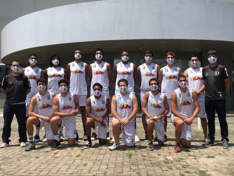 Equipe masculina do Basket S&atilde;o Jos&eacute; – Foto: Divulga&ccedil;&atilde;o/Basket S&atilde;o Jos&eacute;
