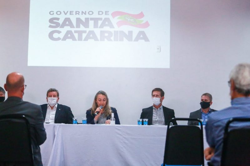 Encontro ocorreu no Centro de Cultura e Eventos Pl&iacute;nio Arlindo de Nes. – Foto: Julio Cavalheiro / Secom