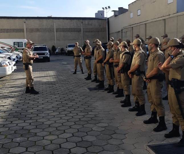 Policiais militares fazem monitoramento em Palho&ccedil;a neste domingo (15) – Foto: PM/Divulga&ccedil;&atilde;o/ND