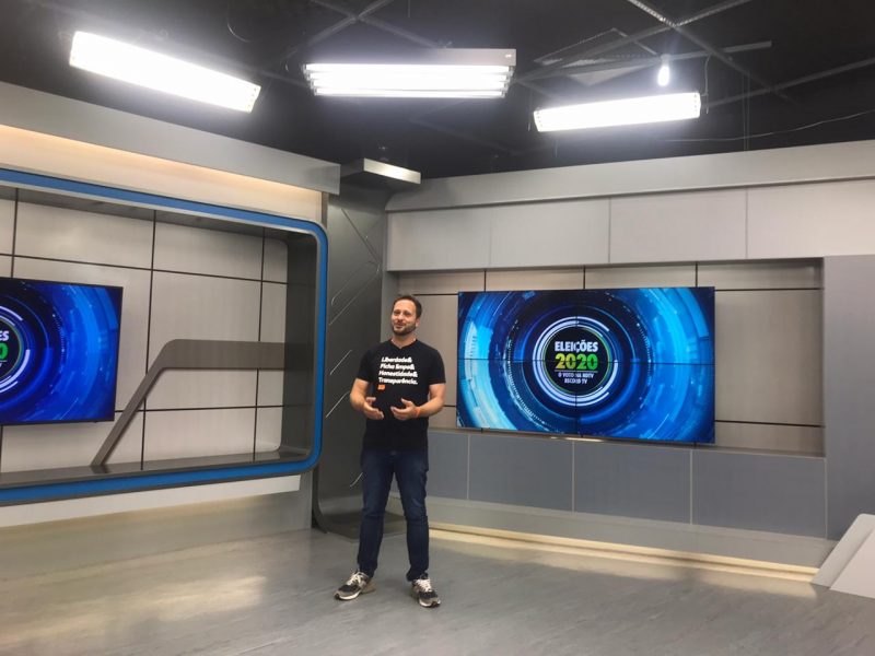 Segundo Adriano, sua ida para o segundo turno &eacute; uma resposta do eleitor que quer a mudan&ccedil;a na cidade – Foto: Luana Amorim/ND