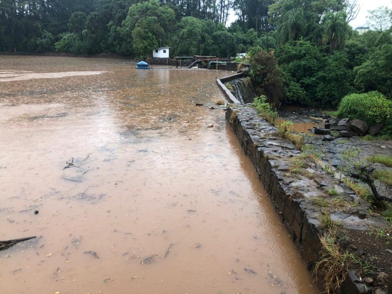 Lago atingiu 100% da capacidade, segundo a Casan – Foto: Willian Ricardo/ND