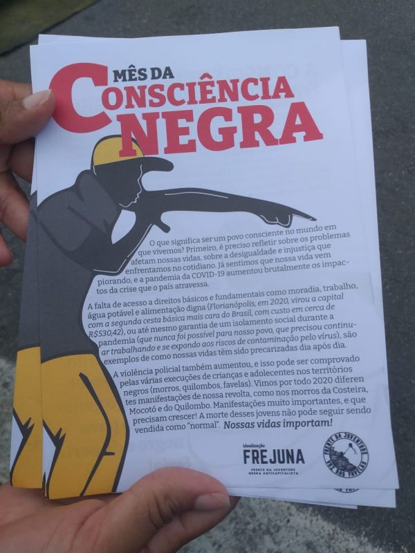 Panfleto distribu&iacute;do durante a marcha – Foto: C&iacute;ntia Mendon&ccedil;a/Divulga&ccedil;&atilde;o/ND