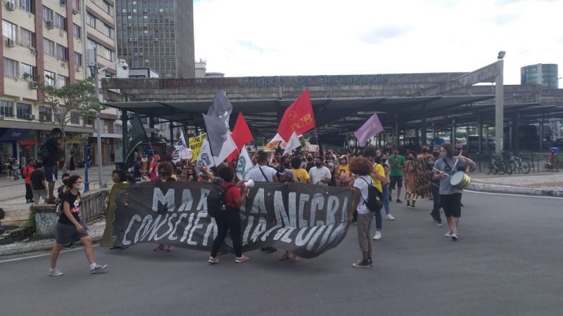 Concentra&ccedil;&atilde;o teve in&iacute;cio &agrave;s 9h30, na Pra&ccedil;a da Bandeira – Foto: C&iacute;ntia Mendon&ccedil;a/Divulga&ccedil;&atilde;o/ND