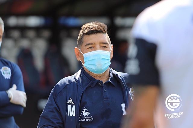 O craque argentino Diego Armando Maradona morreu na quarta (25) devido a uma parada cardiorrespirat&oacute;ria – Foto: Reprodu&ccedil;&atilde;o/Instagram/Gimnasia y Esgrima La Plata