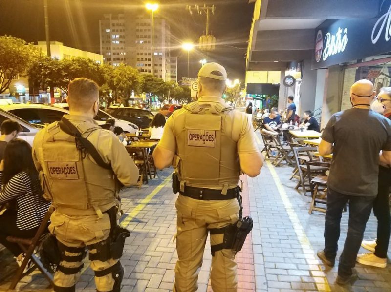 Fiscaliza&ccedil;&atilde;o iniciou na quinta-feira (3) e seguiu at&eacute; a noite de s&aacute;bado (5), em Chapec&oacute; – Foto: PM Chapec&oacute;
