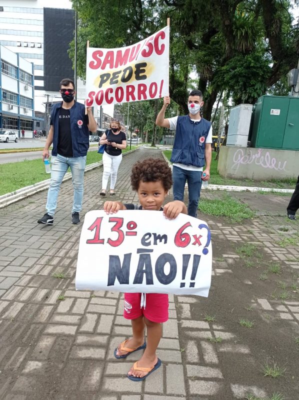 Funcionários do Samu protestam em Joinville – Foto: Divulgação/ND