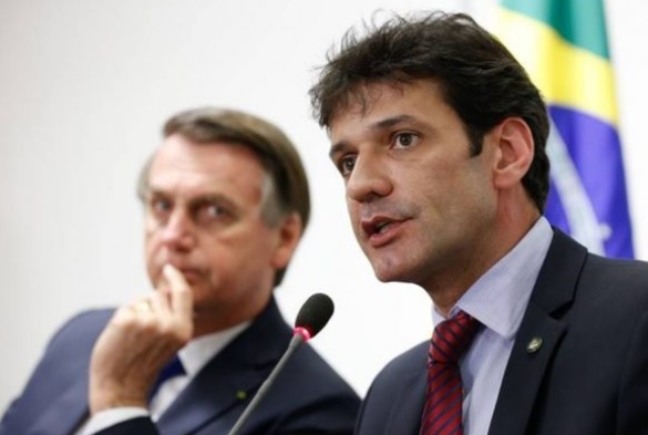 Jair Bolsonaro e o ex-ministro do Turismo Marcelo &Aacute;lvaro Ant&ocirc;nio – Foto: Isac N&oacute;brega/PR