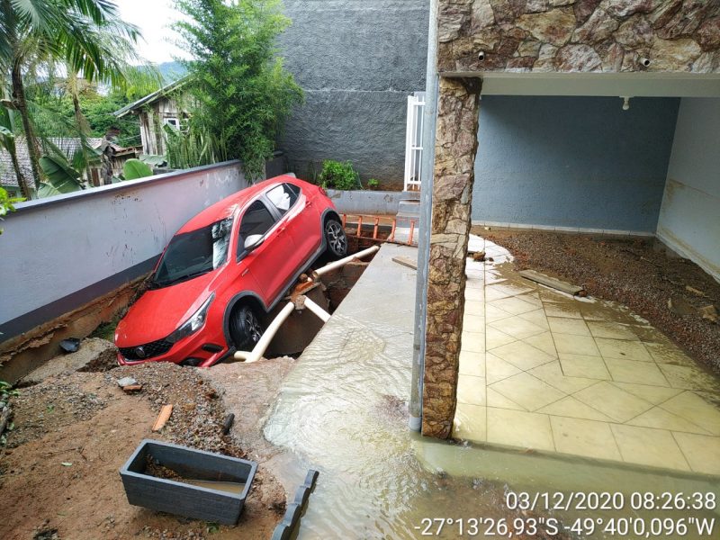 Chuva causa alagamentos em Rio do Sul, no Alto Vale do Itaja&iacute; – Foto: Divulga&ccedil;&atilde;o/Prefeitura de Rio do Sul