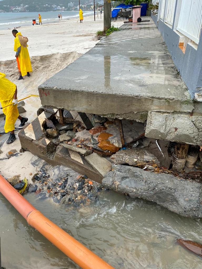 Achei que a cidade fosse derreter' diz prefeito de Bombinhas sobre os  estragos da chuva, Santa Catarina