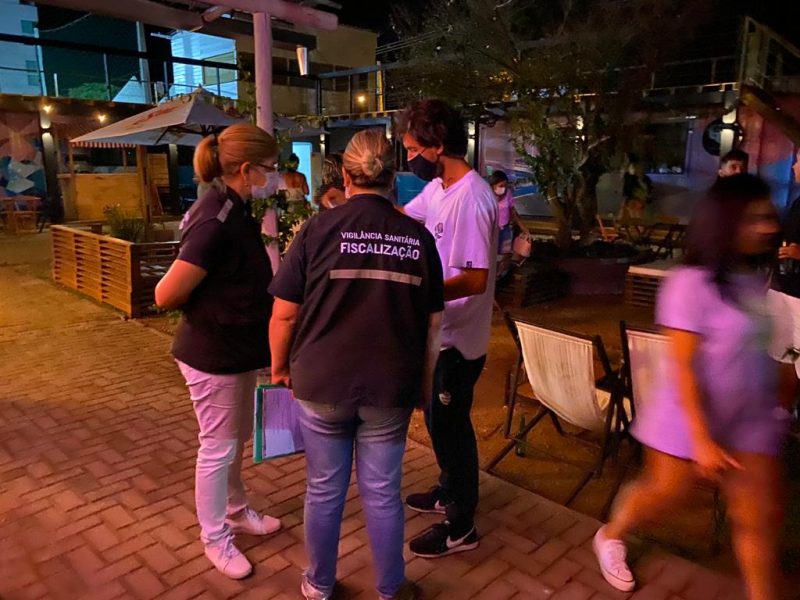 Dois dos cinco estabelecimentos autuados em Itaja&iacute; foram interditados por tempo indeterminado – Foto: Prefeitura de Itaja&iacute;/Divulga&ccedil;&atilde;o