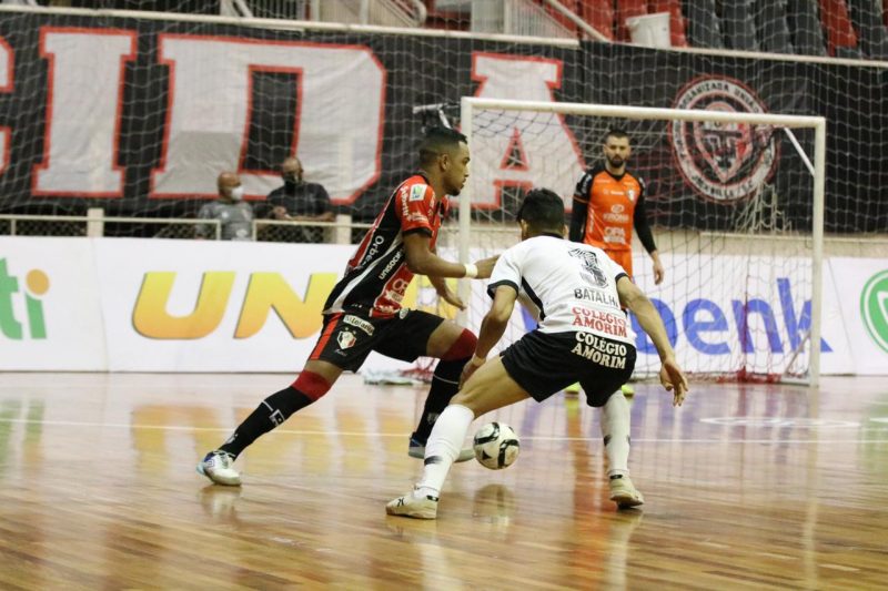 JEC/Krona é eliminado pelo Corinthians