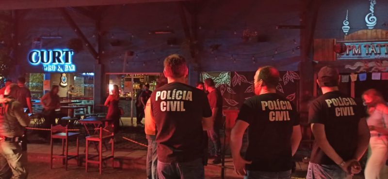 &Oacute;rg&atilde;os de seguran&ccedil;a se unem para opera&ccedil;&atilde;o de fiscaliza&ccedil;&atilde;o e orienta&ccedil;&atilde;o sobre as medidas restritivas de combate ao coronav&iacute;rus em Blumenau – Foto: Divulga&ccedil;&atilde;o/Pol&iacute;cia Civil