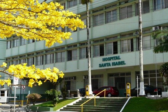 Hospital de Blumenau firma acordo e atendimento pelo SUS segue até dezembro