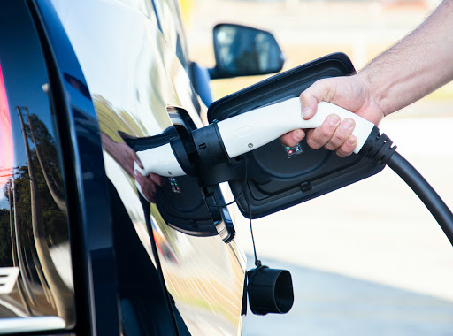 Carros el&eacute;tricos s&atilde;o tend&ecirc;ncia mundial – Foto: Editora EMT.