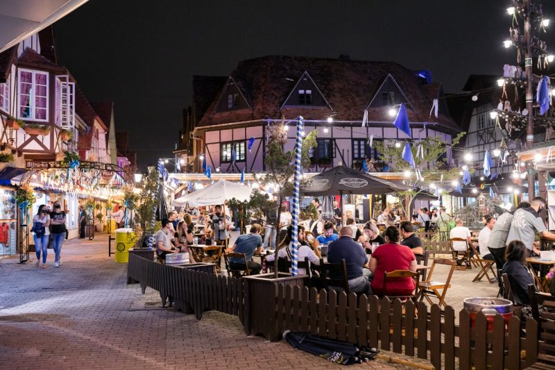 Bier Vila, em Blumenau – Foto: Daniel Zimmermann | Secretaria de Turismo de Blumenau/Divulga&ccedil;&atilde;o