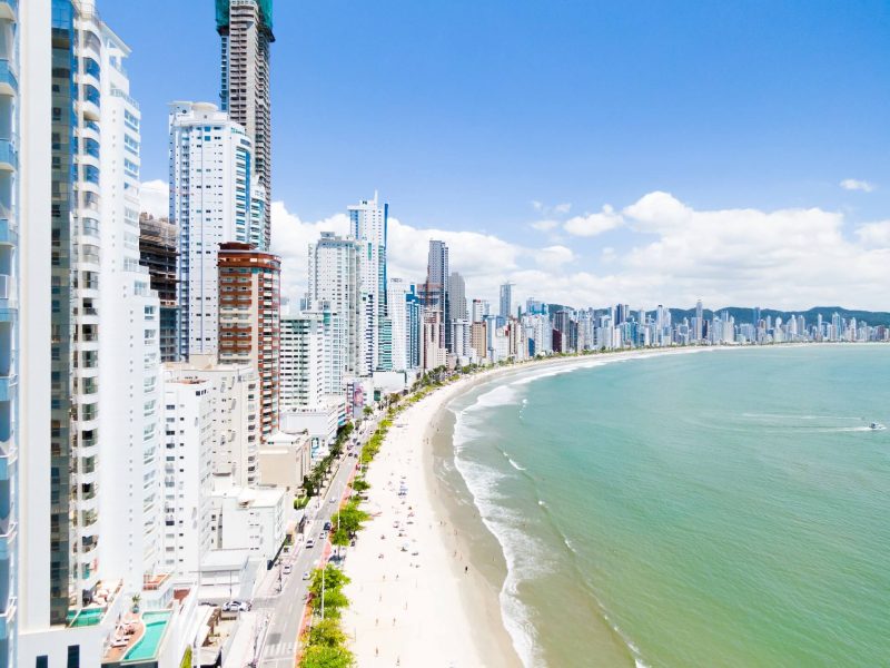 Praia Central de Balne&aacute;rio Cambori&uacute; – Foto: Heitor Pergher/Divulga&ccedil;&atilde;o/ND