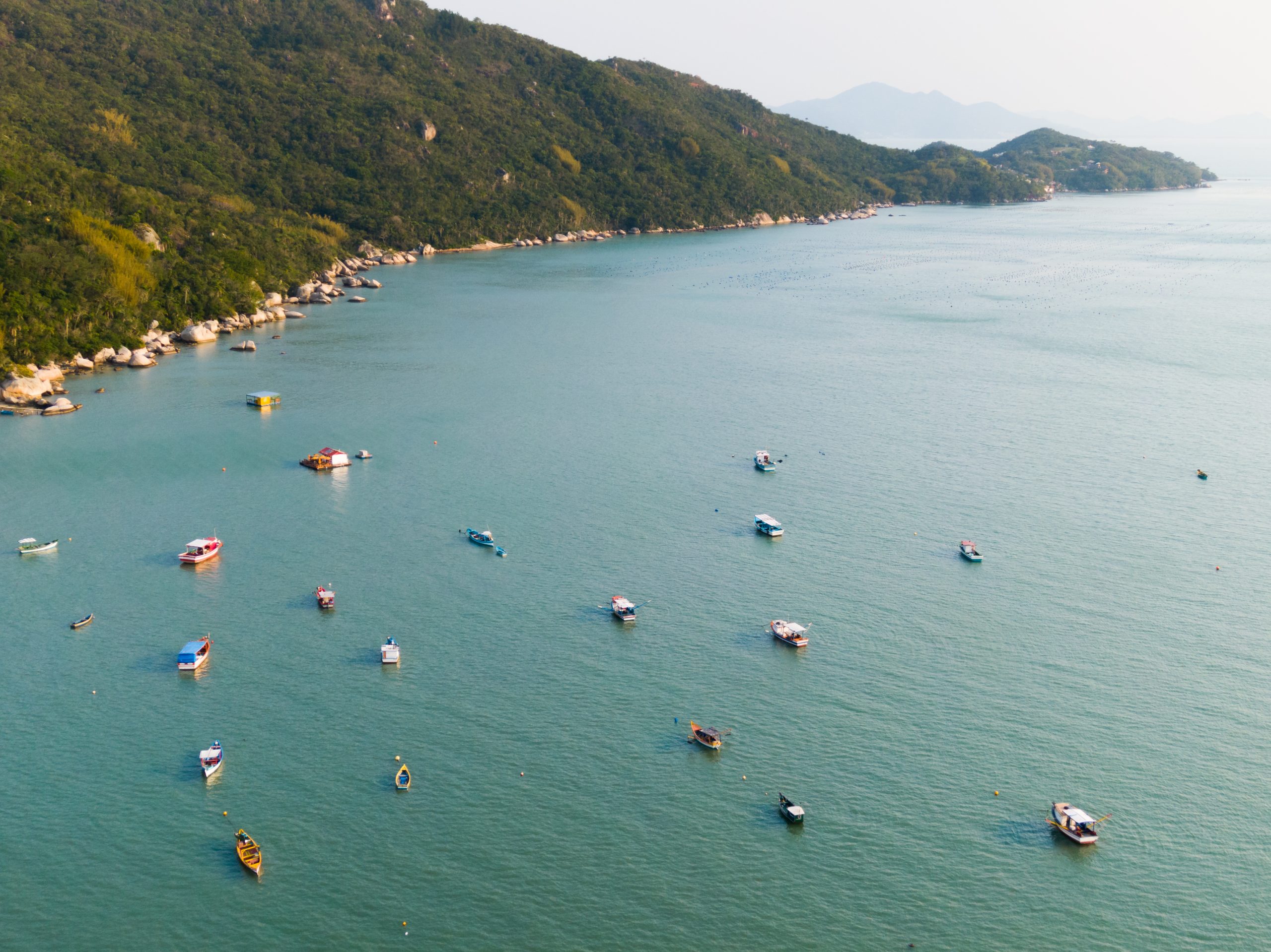 Praia do Canto Grande e Praia de Mariscal, em Bombinhas – Foto: Heitor Pergher