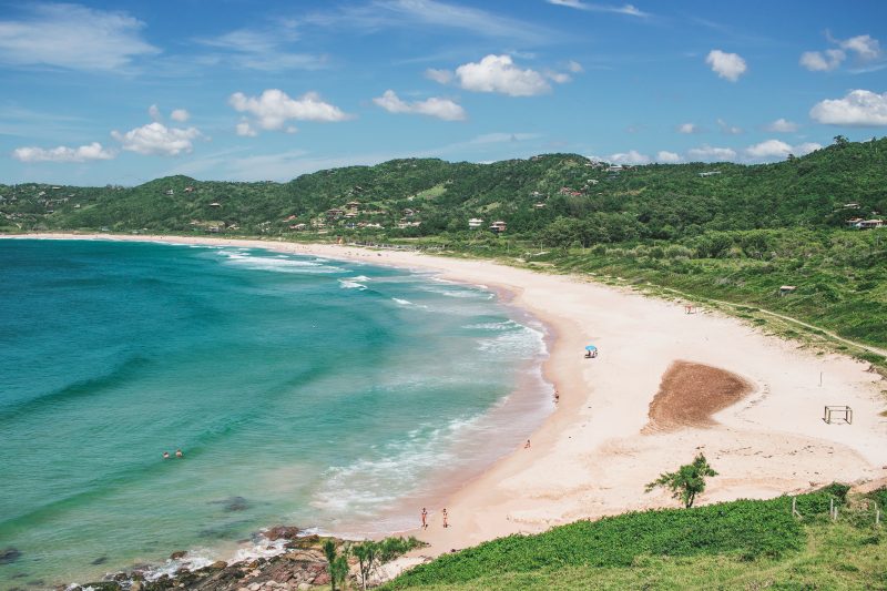 Praia do Silveira, em Garopaba – Foto: iStock/Divulgação