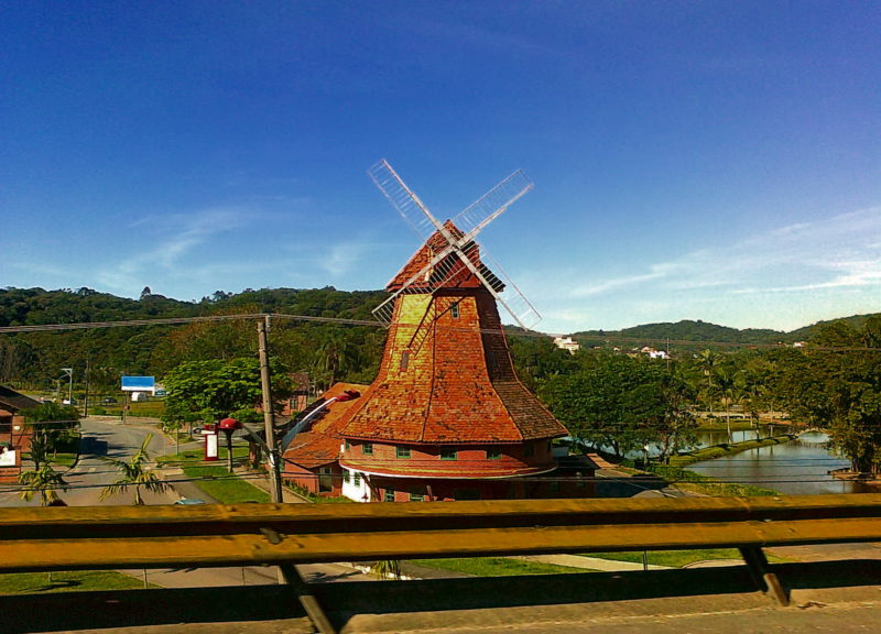 P&oacute;rtico – Foto: iStock/Divulga&ccedil;&atilde;o