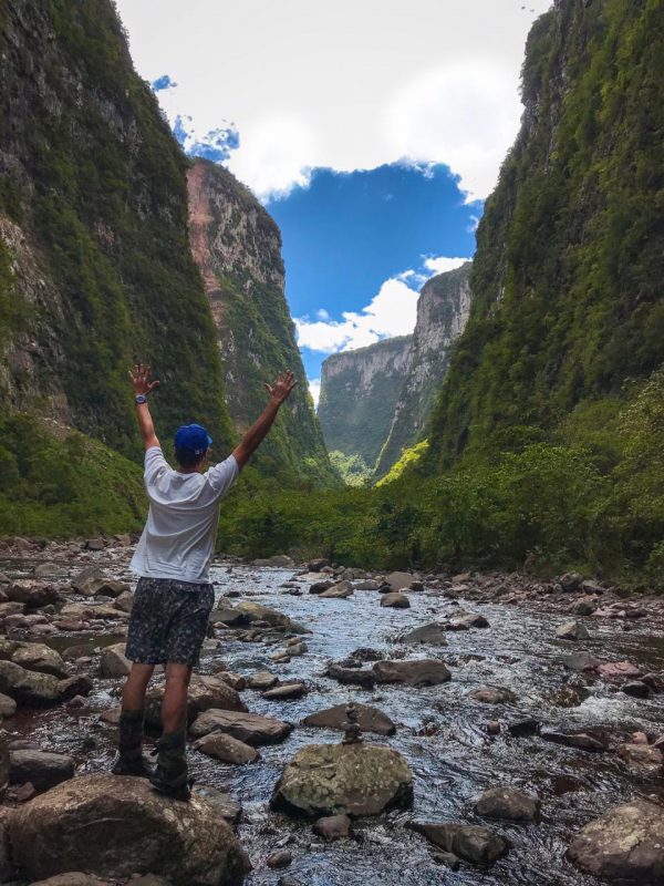 Trilha do Rio do Boi – Foto: @renan.pachecoo |@canyons_e_peraus/Divulga&ccedil;&atilde;o