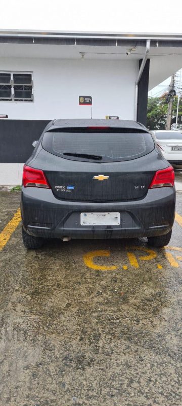 Ve&iacute;culo foi usado no assalto a &ocirc;nibus no &uacute;ltimo domingo (6) – Foto: Pol&iacute;cia Militar/Divulga&ccedil;&atilde;o
