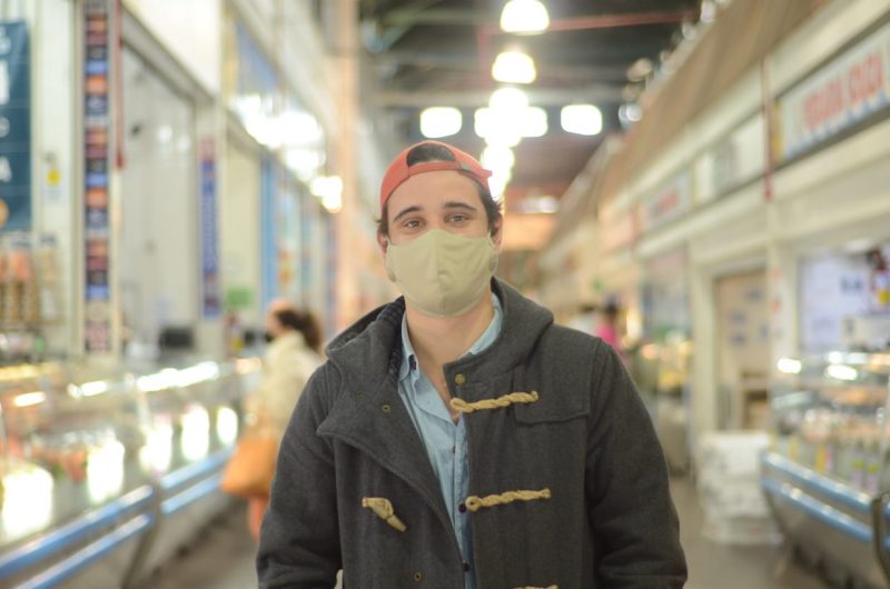 O diretor de marketing, Noaii Haeming, relata que ainda sente dificuldades para a pratica de exerc&iacute;cios f&iacute;sicos por conta das dores nas articula&ccedil;&otilde;es, causadas pela doen&ccedil;a – Foto: Arquivo Pessoal/Divulga&ccedil;&atilde;o