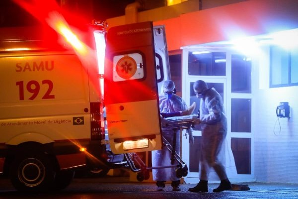 O v&iacute;rus j&aacute; fez 5 mil v&iacute;timas no Estado, desde o in&iacute;cio da pandemia&nbsp; – Foto: Igor Estrela/Metr&oacute;poles