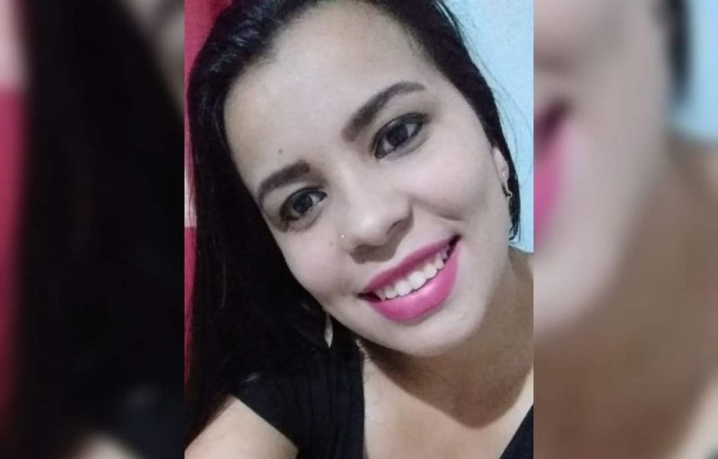 Thalia Ferraz, 23 anos, foi assassinada pelo ex-companheiro na noite de Natal, em Jaragu&aacute; do Sul – Foto: Redes Sociais