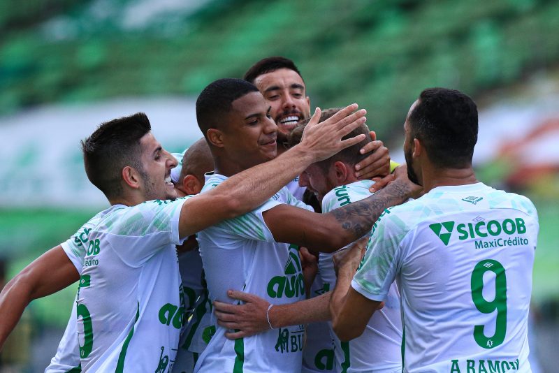Chapecoense pode consolidar seu acesso a S&eacute;rie A nesta ter&ccedil;a-feira – Foto: Marcio Cunha/Chapecoense/ND