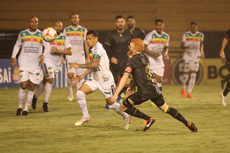 Brusque e Crici&uacute;ma empatam pela 18&ordf; rodada da S&eacute;rie C do Brasileiro. Com o resultado, o Brusque se classificou para a segunda fase da competi&ccedil;&atilde;o, enquanto o Crici&uacute;ma garantiu a perman&ecirc;ncia na divis&atilde;o – Foto: Lucas Gabriel Cardoso/Brusque FC