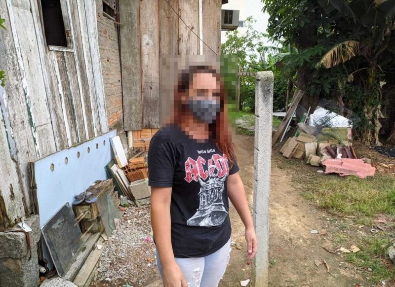 M&atilde;e contou sobre o susto vivido ap&oacute;s a descoberta do caso Fab&iacute;ola – Foto: Ian Sell/ND