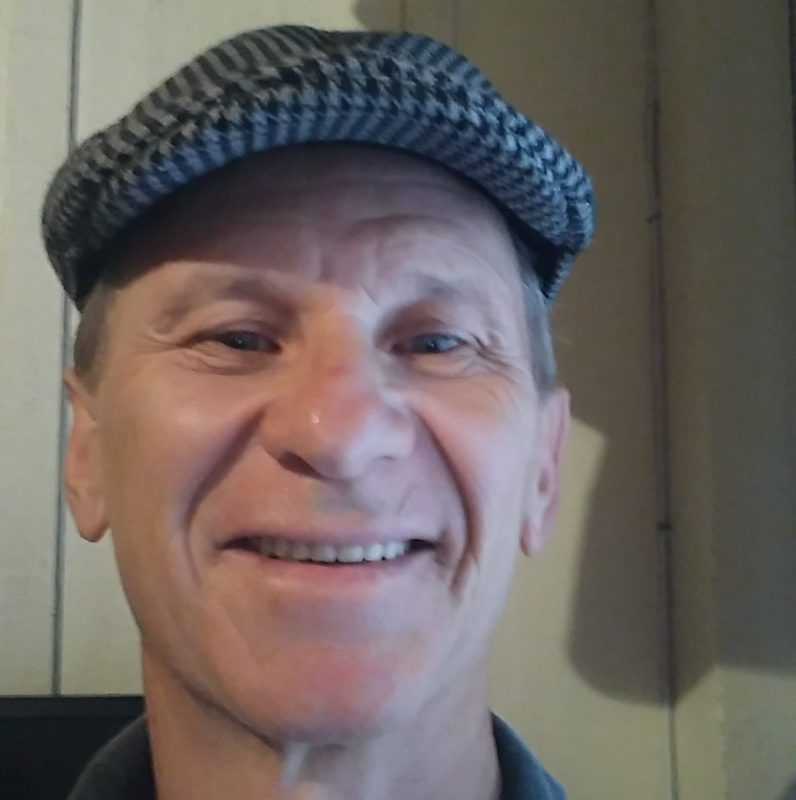 Morre no hospital homem que colidiu contra rotat&oacute;ria em Timb&oacute; – Foto: Arquivo Pessoal / Redes Sociais