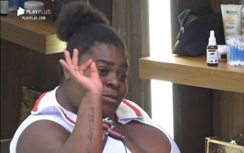 Outra frase famosa da cantora foi “Se quer paz, amém. Se quer guerra, tu me fala”, dita sempre que alguém ameaça entrar em confronto – Foto: Record TV/Reprodução