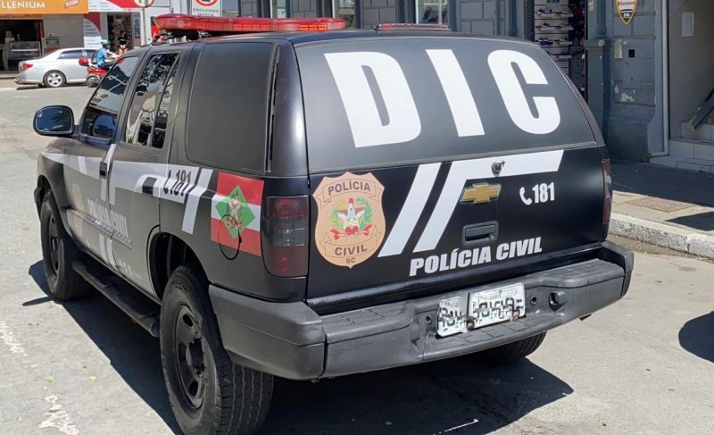 Suspeito teria roubado ao menos tr&ecirc;s ve&iacute;culos em apenas 30 dias – Foto: Pol&iacute;cia Civil/Divulga&ccedil;&atilde;o