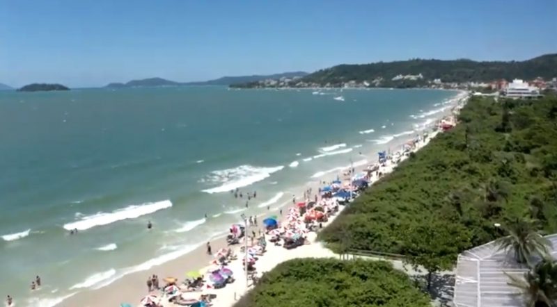 Capital catarinense quer atrair navios de cruzeiro, mas de pequeno porte e com perfil de luxo – Foto: Carlos Bortolotti/NDTV