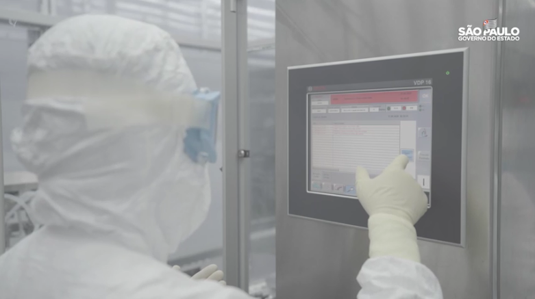 E como fica Santa Catarina? A Fecam (Federação Catarinense de Municípios) oficializou às 15h30 desta quinta-feira (10), o interesse na compra da vacina Coronavac. Com a assinatura, fica oficializado o interesse dos municípios catarinenses em adquirirem o imunizante da Sinovac, um passo inicial na distribuição do imunizante no Estado. – Foto: Reprodução