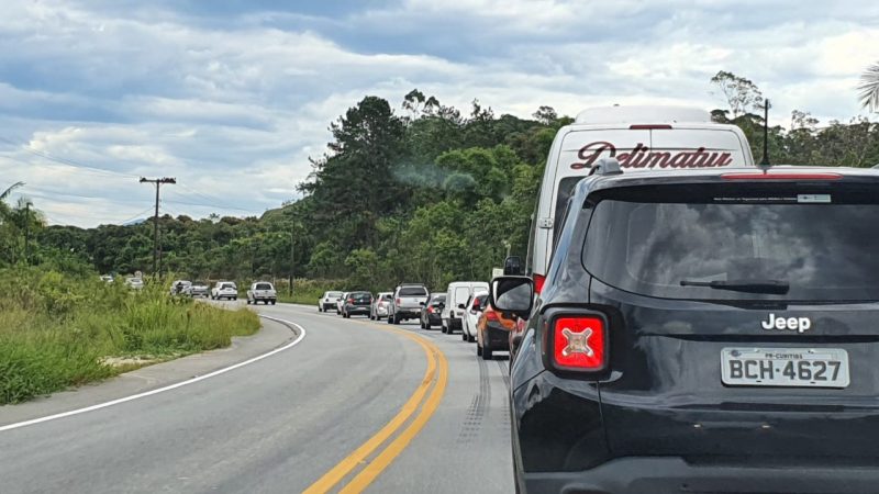 SC-417 registrou lentid&atilde;o na manh&atilde; desta quinta – Foto: Jean Balbinotti/ND